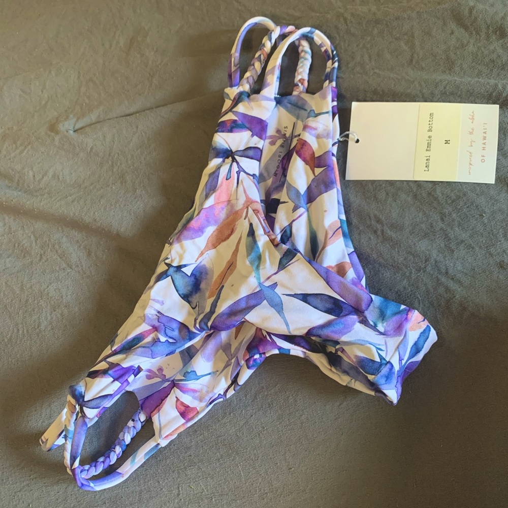Midori Lanai Emmie Bottom